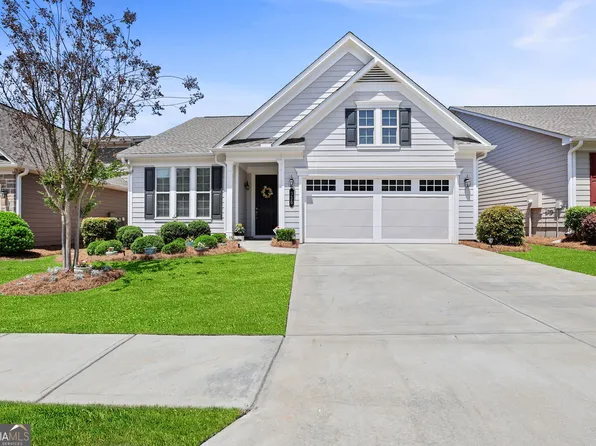 330 Chestnut Oak Dr, Peachtree City, GA 30269