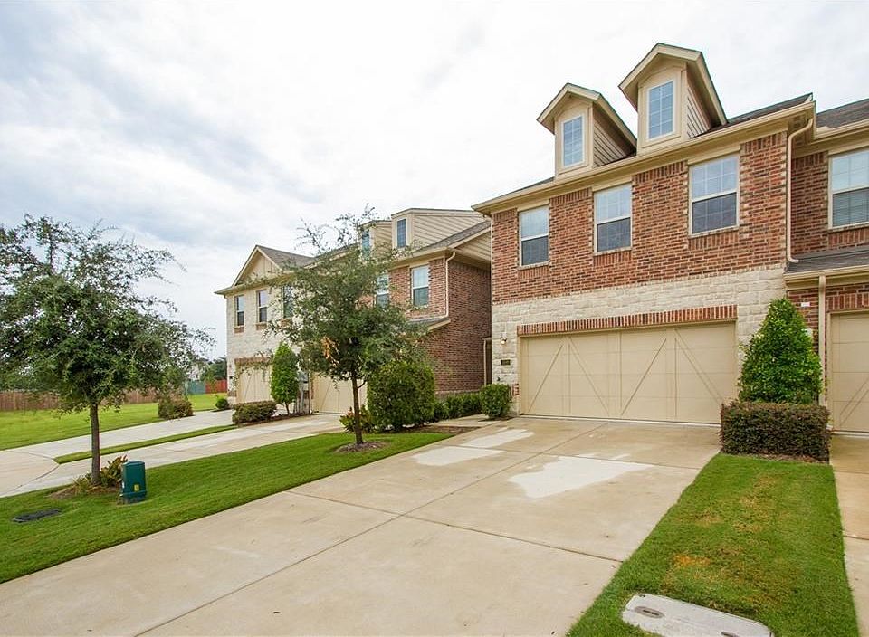 1st image of 2640 Jackson Dr
