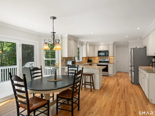 15 Rose Lane, Newtown, CT 06482
