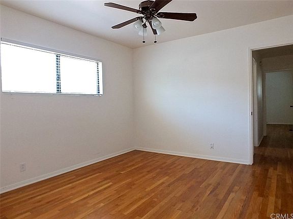 4th image of 5833 E Pageantry St
