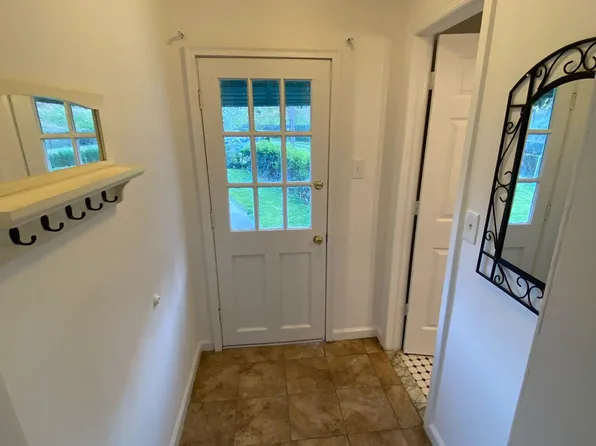 (undisclosed Address), Hackensack, NJ 07601