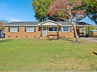 1040 Wayside Rd, Fayetteville, NC 28314