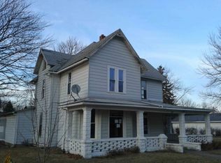 207 W Benton St, Oxford, IN 47971