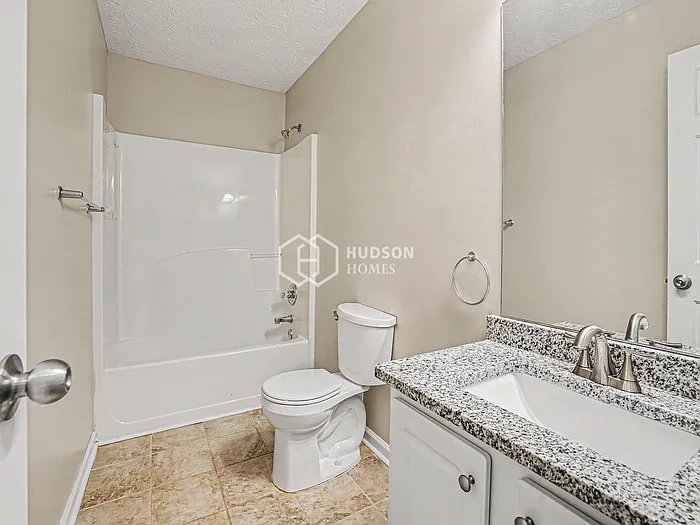 2369 Heatherton Ct — Photo 14