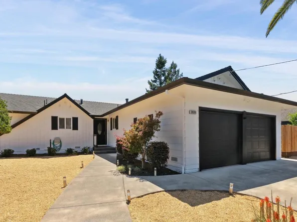 2630 Wawona Drive, Santa Rosa, CA 95405