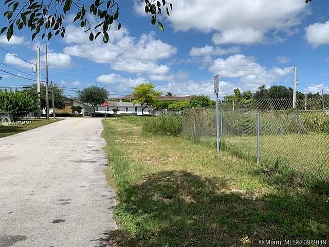 2nd image of 75 NW 21st Ave