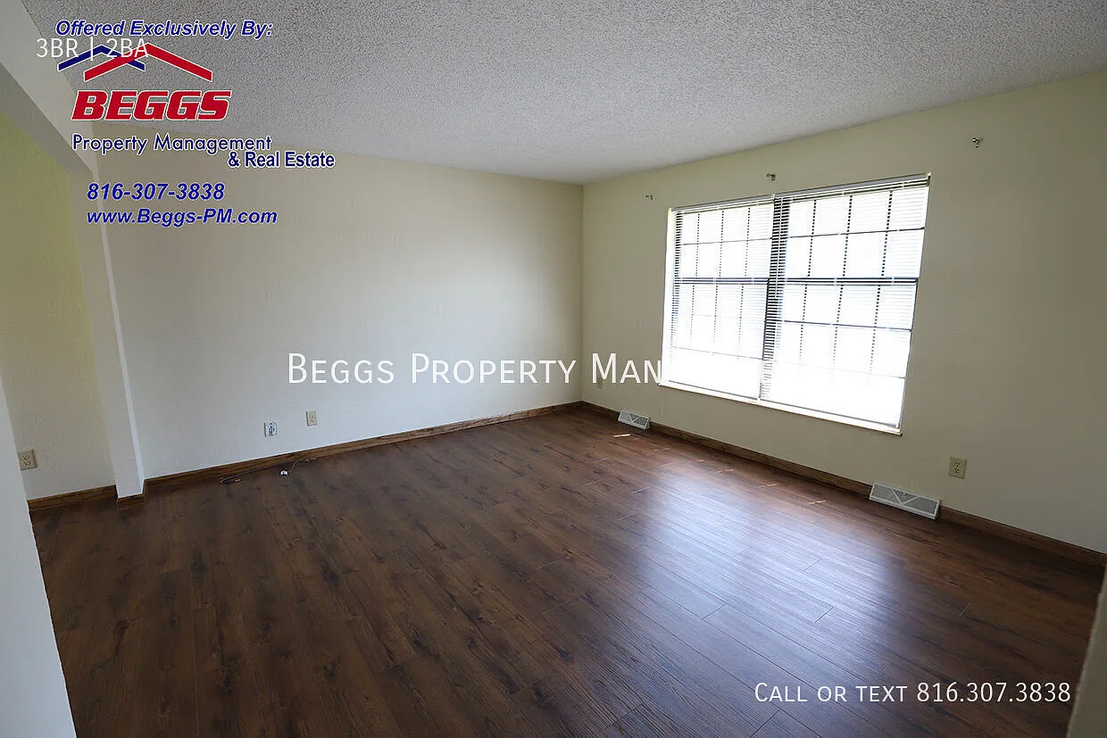 3 bed, 1275 sqft, $1,835 — Photo 2