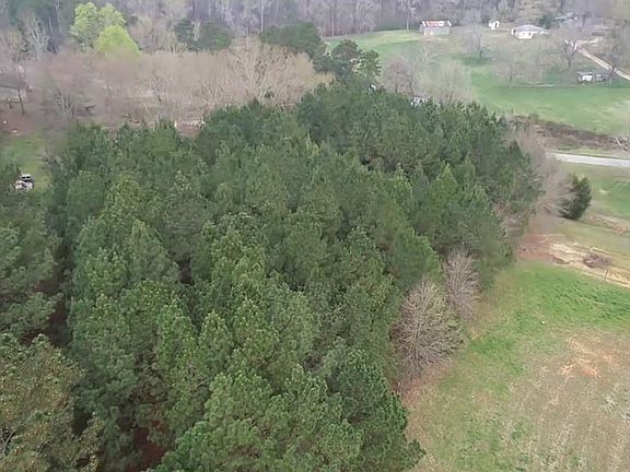 3rd image of 2533 New High Shoals Rd