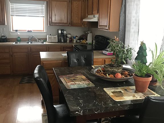 Kitchen/dining