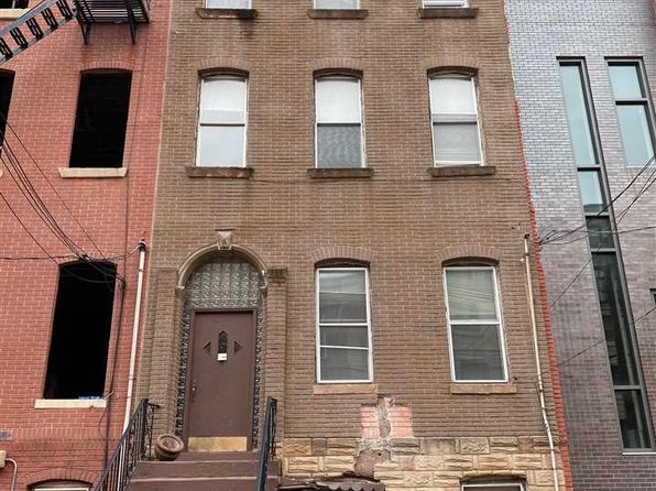 607 Hudson St, Hoboken, NJ 07030