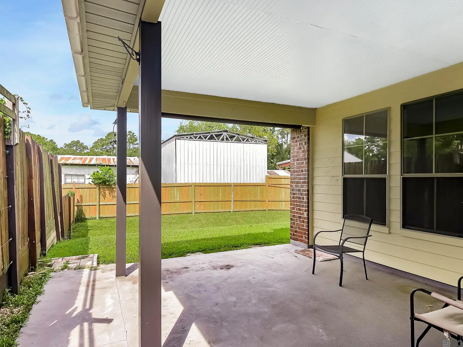 3 bed, 1634 sqft, $2,100 — Photo 4