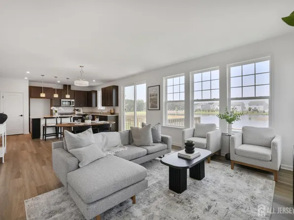 45 Verbena Ln, Old Bridge, NJ 08857
