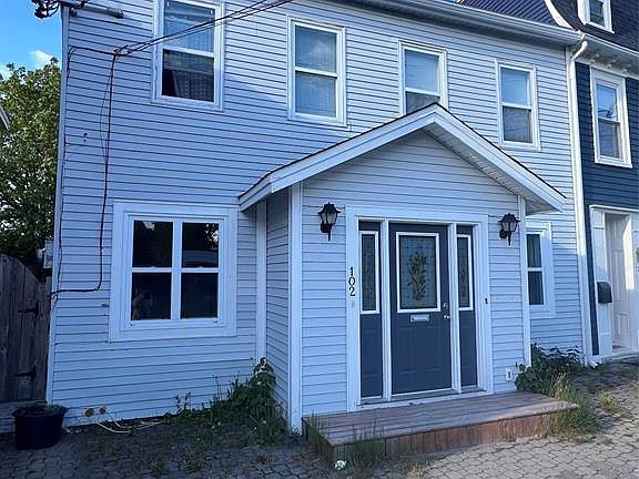3rd image of 102 Barnes Road UNIT Main