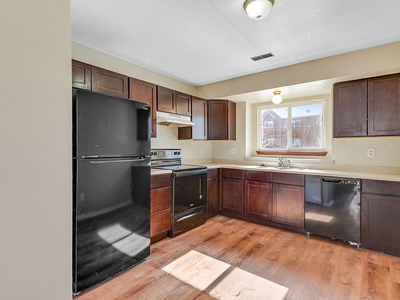 4th image of 1168 Mazatlan Cir APT D