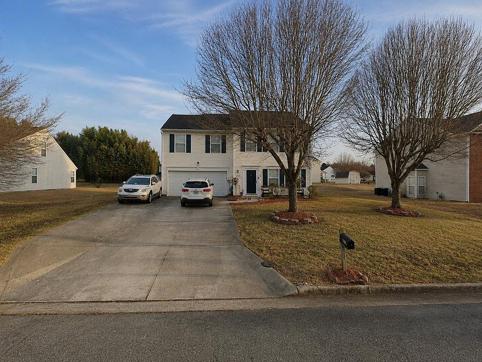 1st image of 4074 Clovelly Dr