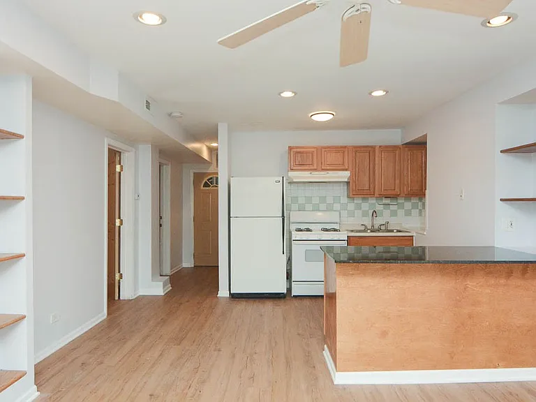 2347 W 24th Pl #FG — Photo 11