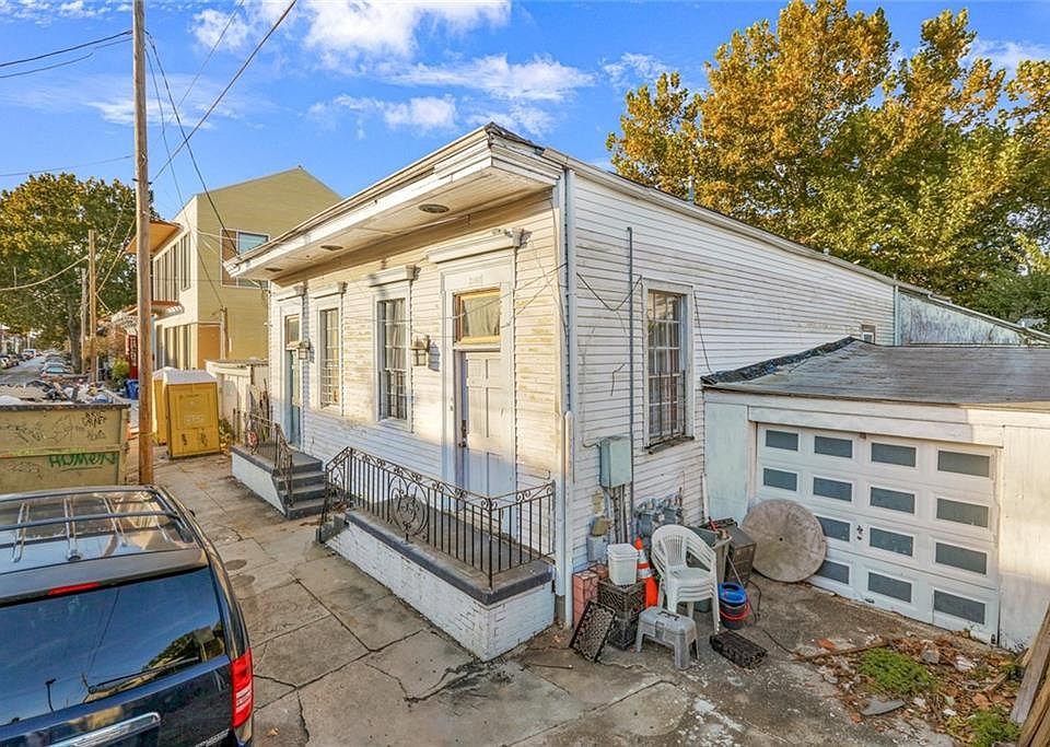 3153 Royal St, New Orleans, LA 70117 Zillow