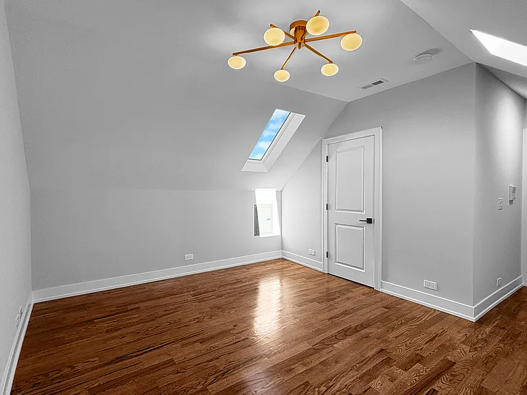 3300 W Pershing Rd #3M — Photo 6