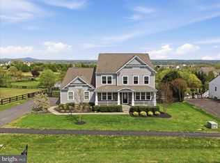 15698 Woodchester Ct, Leesburg, VA 20176