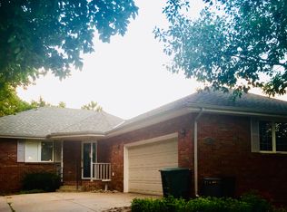 3910 S 83rd St, Lincoln, NE 68506
