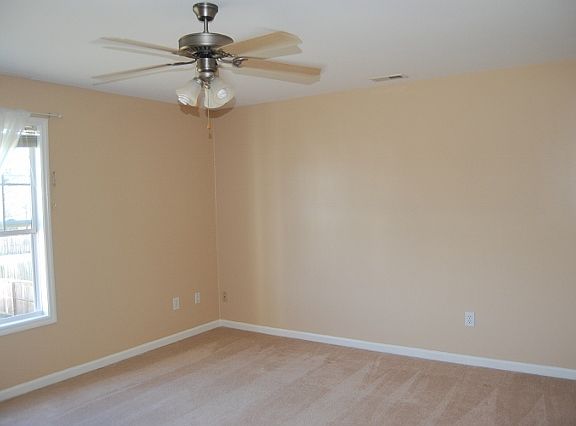 Bonus Room or 4th Bedroom