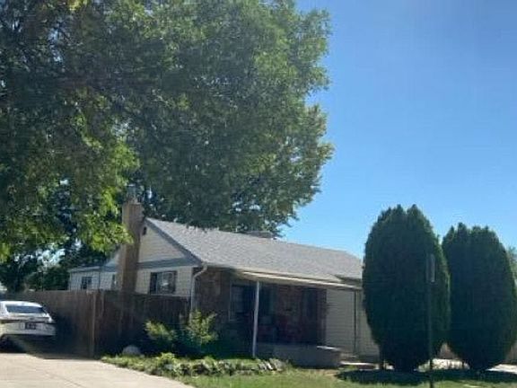 3rd image of 1164 S Beach Ct