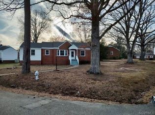 25 Monterey Ave, Sandston, VA 23150