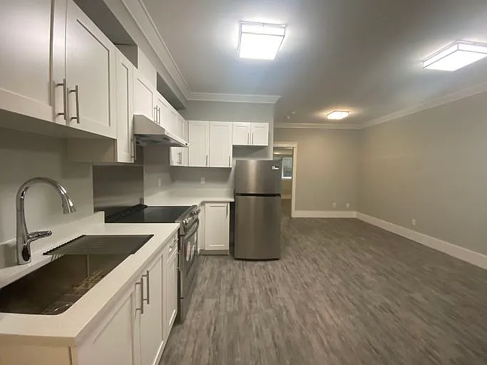 13XX 52nd St #1A