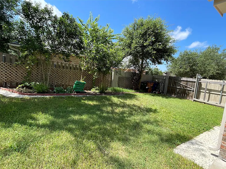 10623 Winchelsea Dr — Photo 28