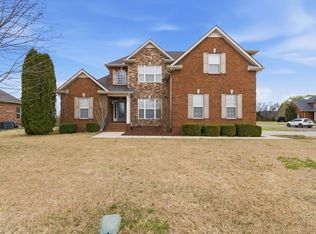 2733 Presley Dr, Murfreesboro, TN 37128