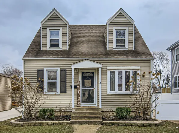 3305 W 107th St, Chicago, IL 60655