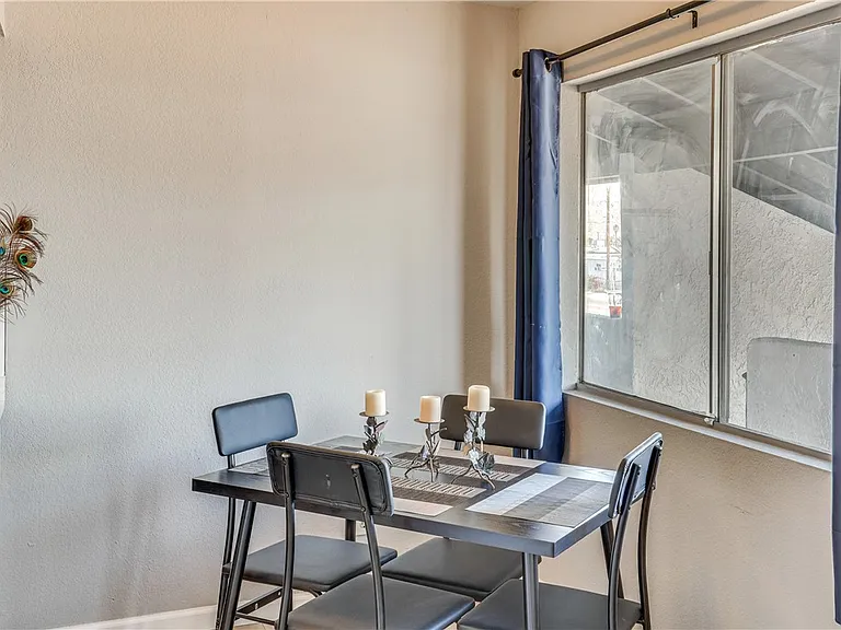 644 Swan Dr #1 — Photo 4