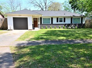 1906 Coulcrest Dr, Houston, TX 77055