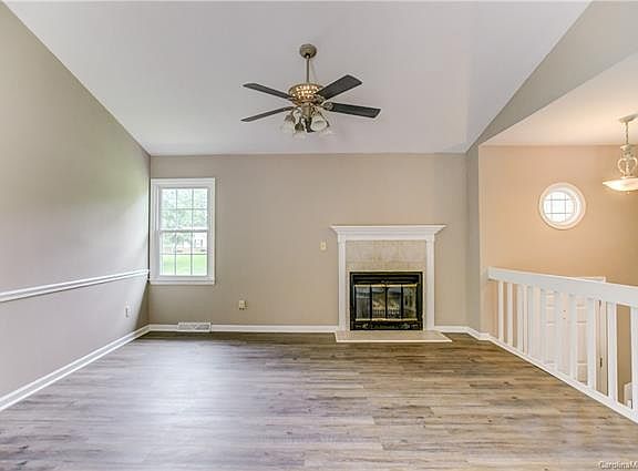 4th image of 147 Bonnie Ln