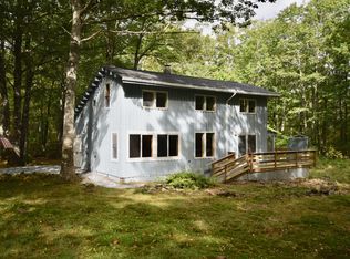 79 Nash Rd, Waldoboro, ME 04572