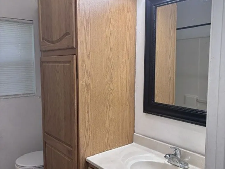 2718 W Craig Pl — Photo 11