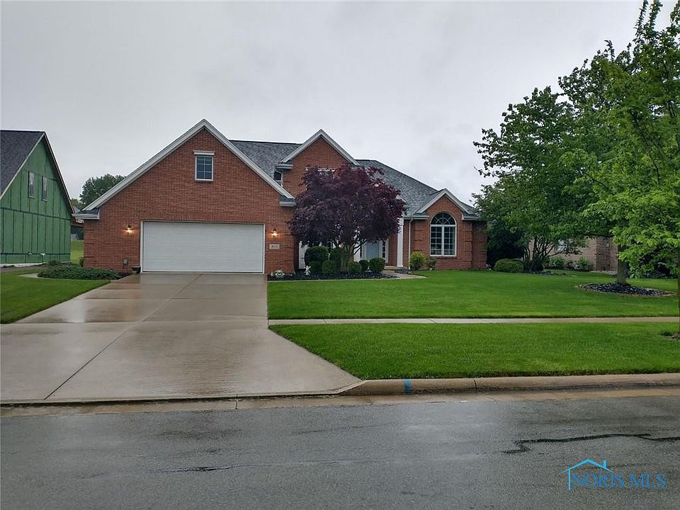 1st image of 607 Pine Valley Dr