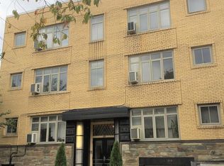 819 E Capitol St NE, Washington, DC 20003