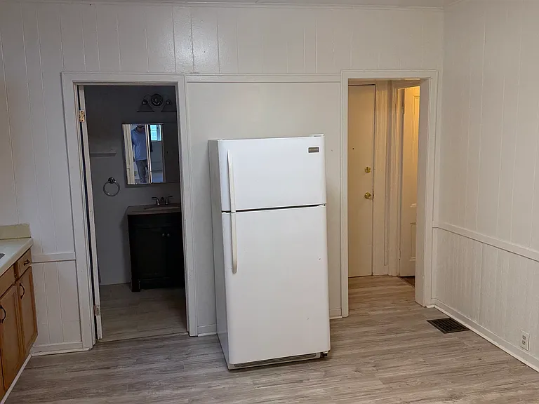29 Cedar St #1 — Photo 7