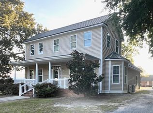 201 N Church St, Manning, SC 29102