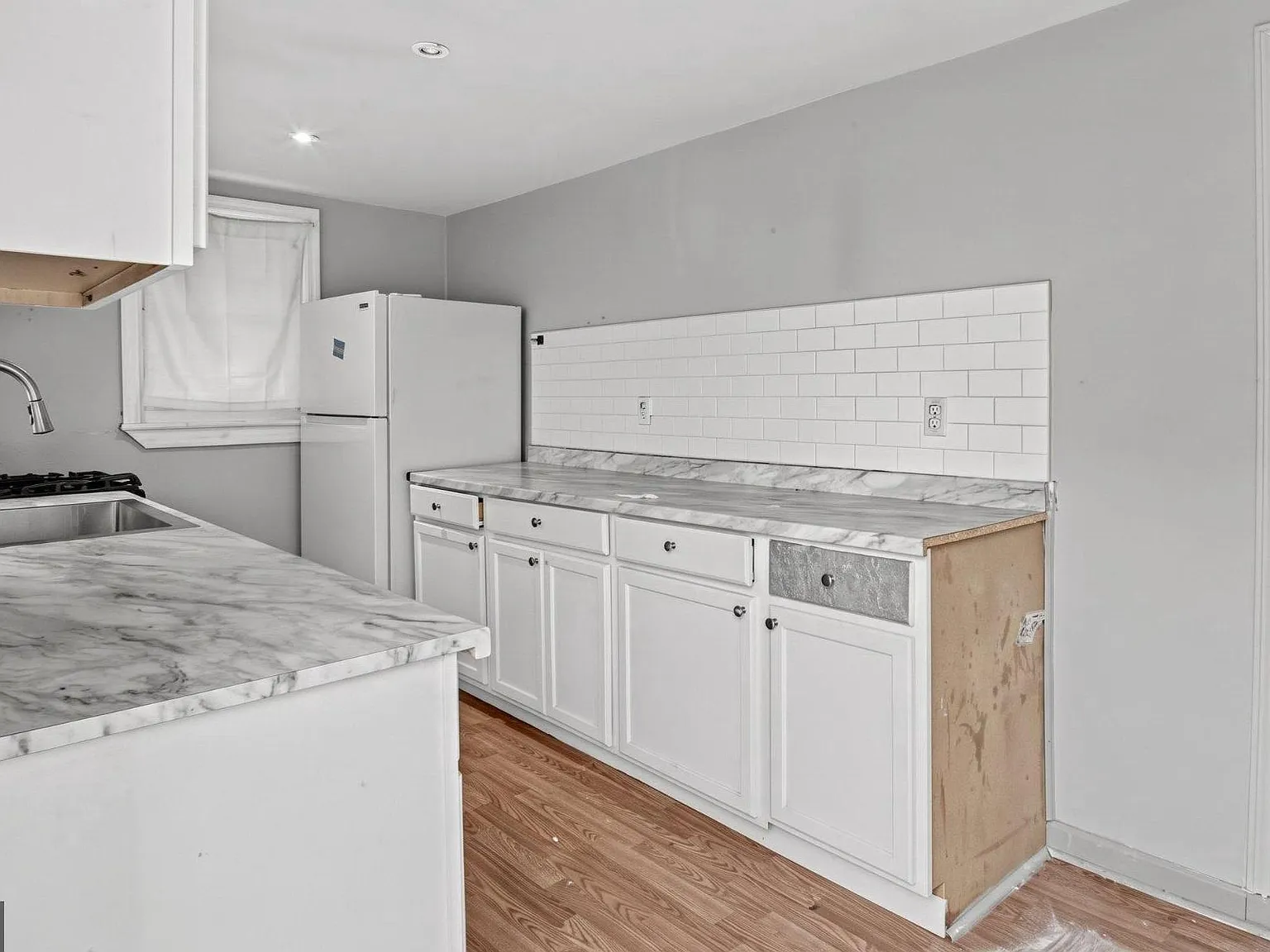 3 bed, 2.0 bath, 1556 sqft, $1,850 — Photo 4