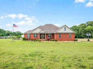 205 Glendale Rd, Henderson, TN 38340