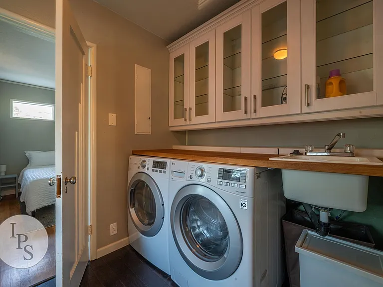 210 E Harvard Ave — Photo 15