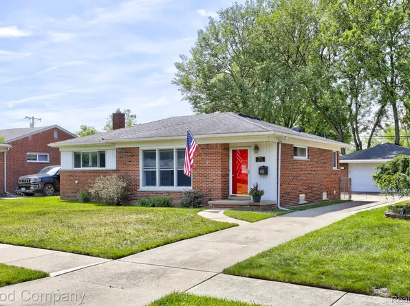 27605 Lyndon St, Livonia, MI 48154