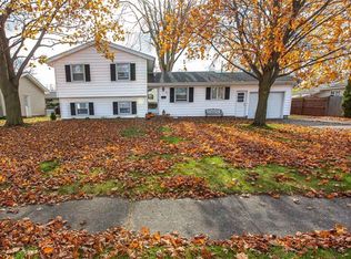 51 Kings Gate N, Rochester, NY 14617