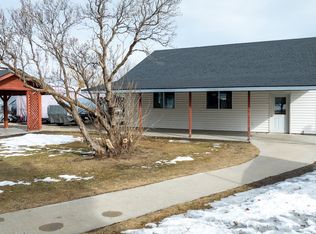 384 Old Corvallis Rd, Hamilton, MT 59840