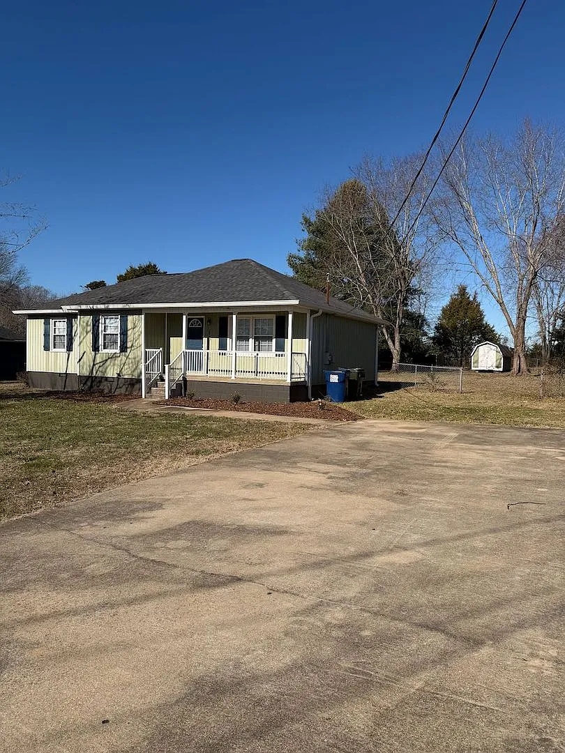 235 Boles Rd | 3Bd | 2Ba | 1,148 sq ft — Photo 3