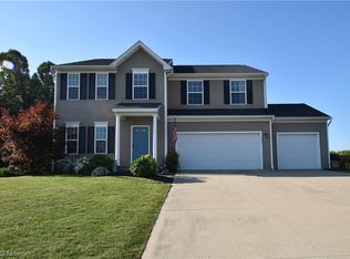 1446 Stoney Pointe Dr, North Canton, OH 44720