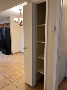 2501 W Zia Rd APT 2-102, Santa Fe, NM, 87505