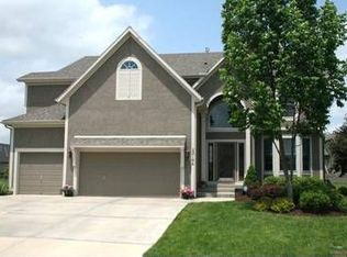 22106 W 57th Ter, Shawnee, KS 66226